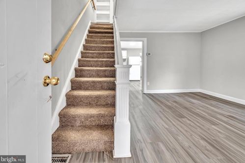 29 Hazelhurst Ave, Trenton, NJ 08638-3509