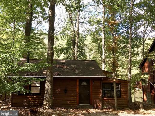 711-A Lakeside Dr, Harpers Ferry WV  25425-5672 exterior