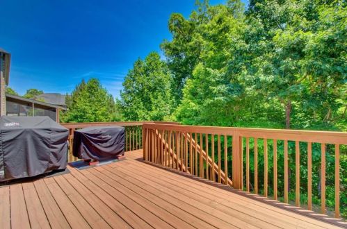 3743 Terrah Point Dr, Duluth GA  30097-6309 exterior