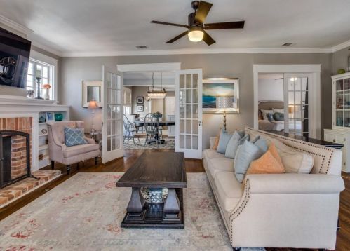 2313 6 Ave, Fort Worth TX  76110-2511 exterior