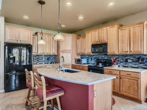 6830 Auburn Hills Dr, Fort Collins, CO 80550-7034