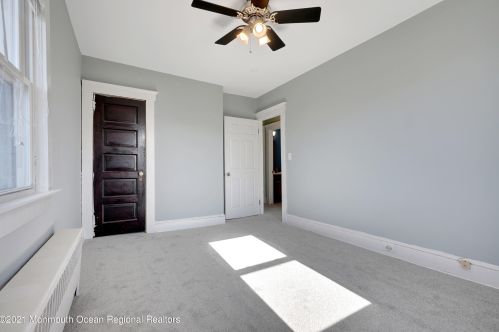 1415 Asbury Ave, Tinton Falls NJ 07712-5701 exterior