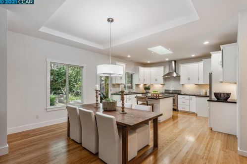 1790 Ruth Dr, Concord CA  94523-2942 exterior