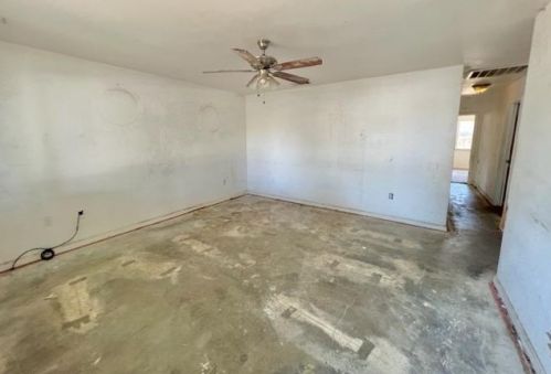 658 Alameda St, Manteca, CA 95336-3947