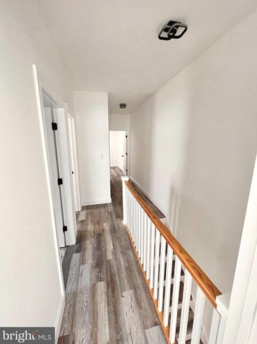 4812 10th St, Philadelphia PA 19141-3930 exterior