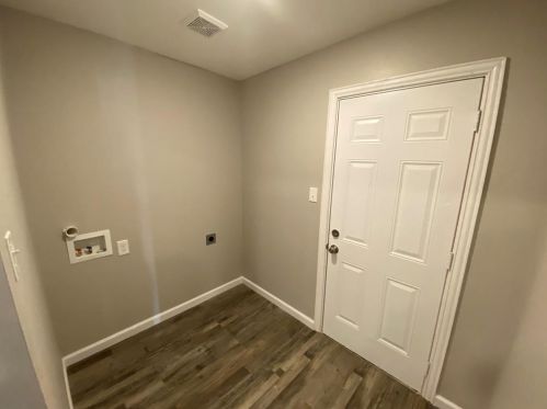 2727 Grafton Ave, Dallas TX  75211-5714 exterior