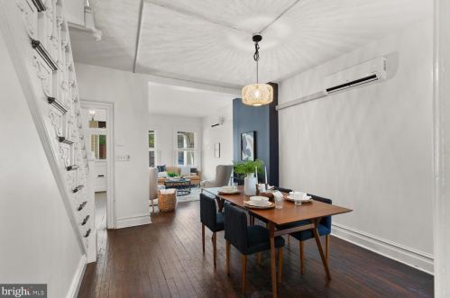 231 Mulberry St, Lancaster PA  17603-3741 exterior