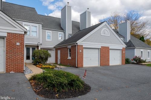 10 Toll Gate Sta, Lancaster, PA 17601-5672
