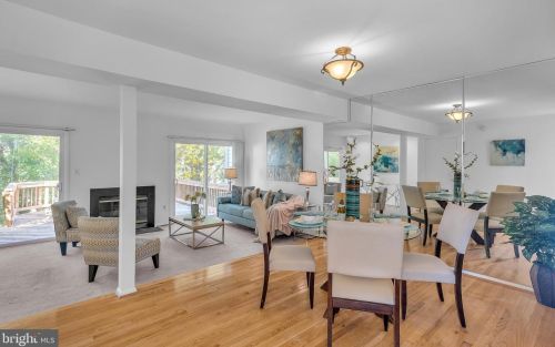 2938 Schoolhouse Cir, Silver Spring MD 20902-2561 exterior