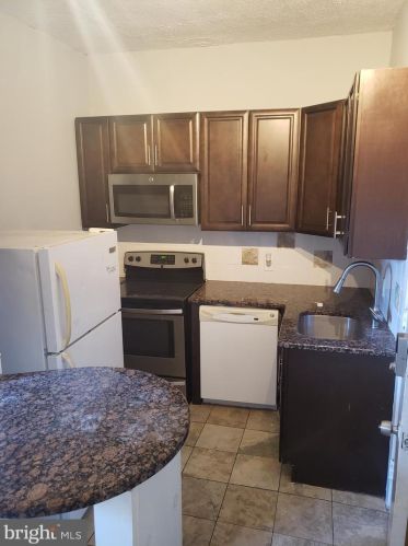 4235 Baltimore Ave, Philadelphia PA  19104-4480 exterior