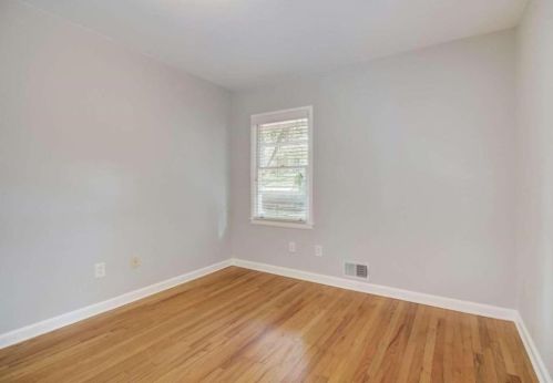 2612 Blount St, Atlanta GA  30344-6716 exterior