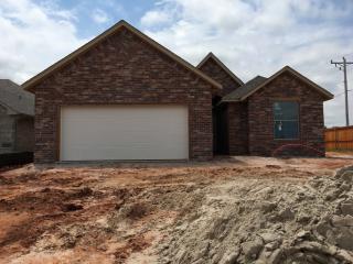 1032 191st St, Edmond, OK 73012-8901