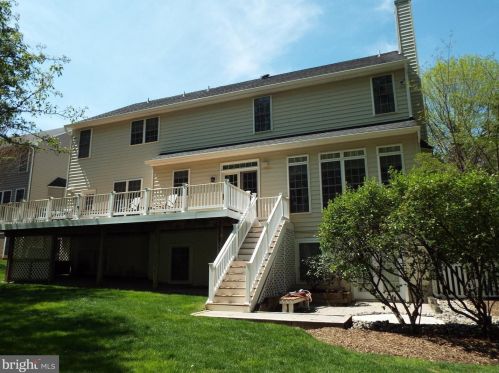 6324 Summer Sunrise Dr, Columbia, MD 21044-6038