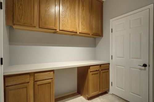 5829 Arena Cir, Fort Worth TX  76179-2369 exterior