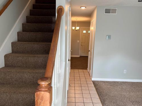 505 Picadilly Sq, Cayce-West Columbia, SC 29033-1473