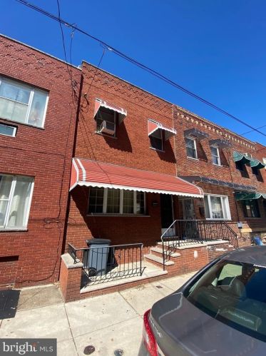 2310 11th St, Philadelphia, PA 19133-0010