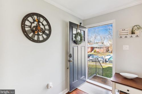 2304 Eccleston St, Silver Spring MD  20902-5015 exterior