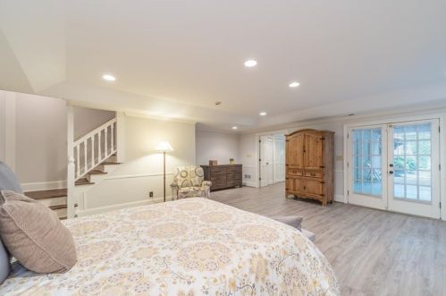 1565 Lazy River Ln, Atlanta GA  30350-3521 exterior