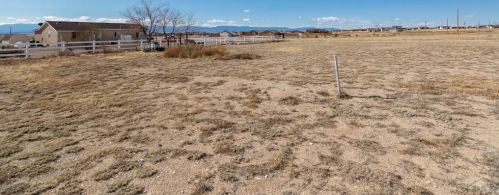 443 Fredonia Dr, Pueblo CO  81007-1302 exterior