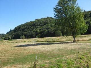 2010 48th Ave, Longview, WA 98632-5002