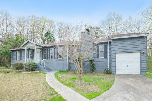 130 Ansted Ln, Atlanta, GA 30349-4902