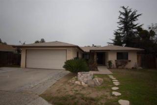 1111 Griffith Ave, Clovis, CA 93612-5801