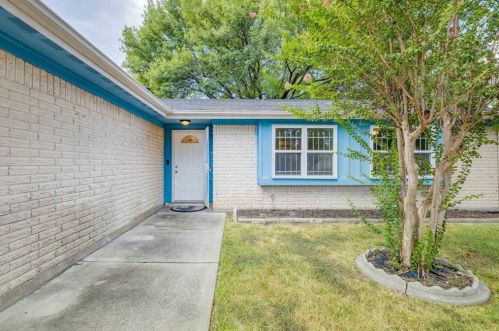 9223 Cavalier Ln, Richmond, TX 77469-1789