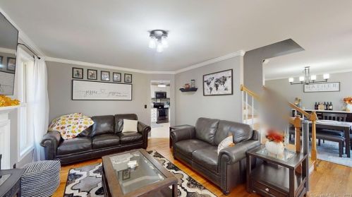1037 Providence Pike, Killingly CT  06239-4003 exterior