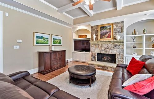 2308 Briarcliff Cmns, Atlanta GA  30345-2173 exterior
