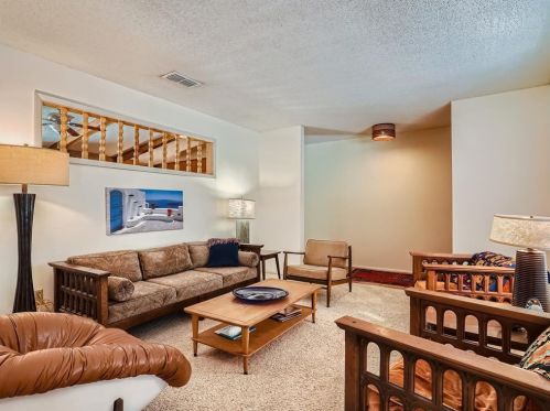 2700 Dunbarton Dr, Austin TX  78723-2235 exterior