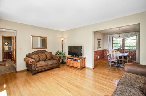 7216 Courtly Rd, Saint Paul MN  55125-1661 exterior