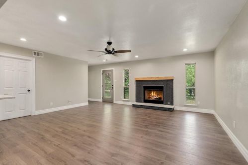 5200 Buchanan St, Fort Worth TX  76114-1205 exterior