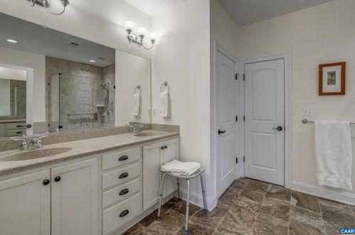 405 Townbrook Ct, Charlottesville, VA 22901-0681