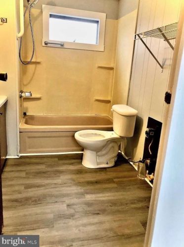 3720 Davidsburg Rd, York PA  17315-4405 exterior