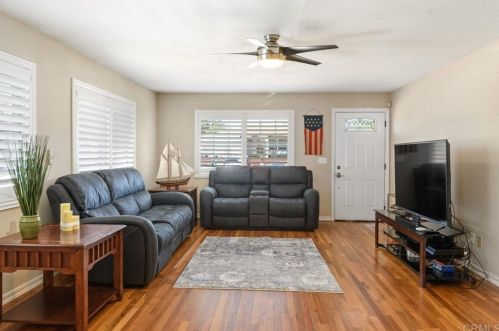 1625 Dupont Dr, Lemon Grove, CA 91945-4427