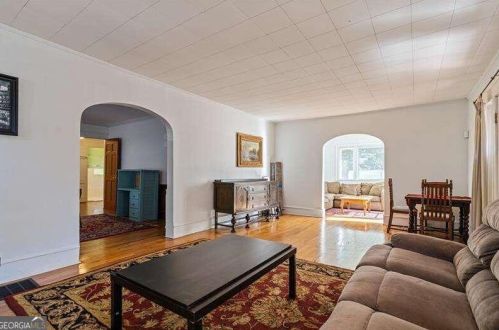 580 Elmwood Dr, Atlanta GA  30306-3642 exterior