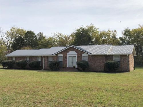 110 Chapman Dr, Lebanon, TN 37087-8467