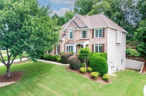 595 Sentry Ridge Xing, Suwanee, GA 30024-6423