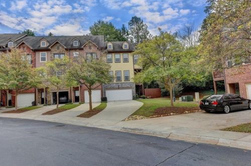 1417 Ashford Creek Cir, Atlanta, GA 30319-5062