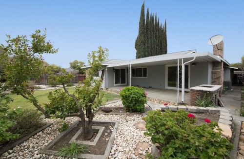 340 Adobe Dr, Vacaville, CA 95687-5805