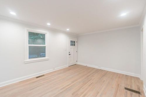 1937 Clairmont Ter, Atlanta GA  30345-2309 exterior