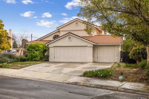 5018 Trojan Ct, Riverside CA  92507-6056 exterior