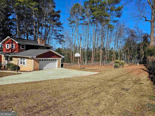3171 Hammarskjold Dr, Atlanta GA  30344-6315 exterior