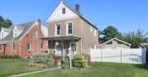 1013 Main St, Perth Amboy, NJ 08863-1512