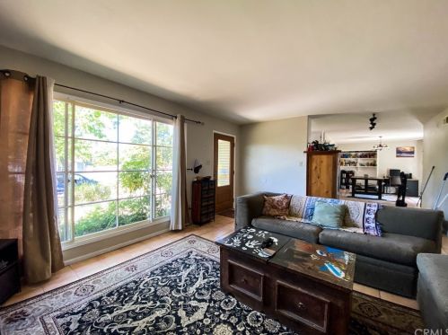 1383 Woodside Dr, San Luis Obispo, CA 93401-5934