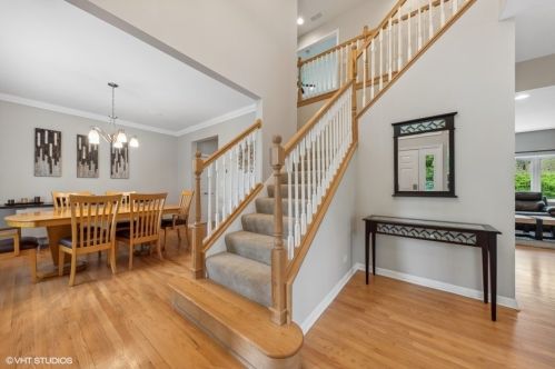 506 Waterman Ave, Arlington Hts, IL 60004-6401