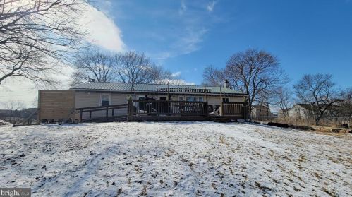 518 Cranes Gap Rd, Carlisle PA  17013-9602 exterior