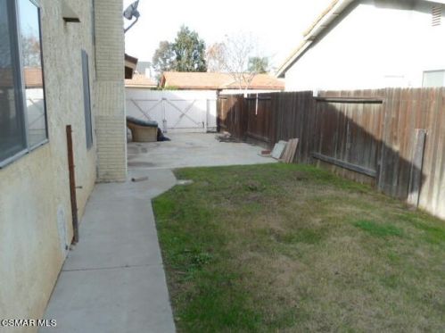 1834 Edgewood Dr, Simi Valley, CA 93063-4317