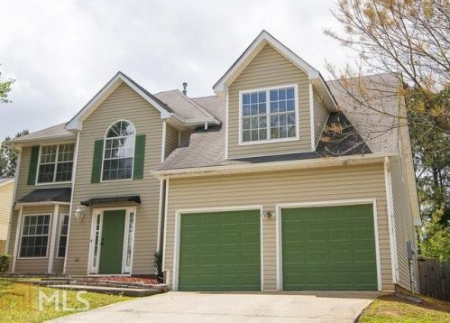 2710 Ward Lake Ct, Ellenwood, GA 30294-1791