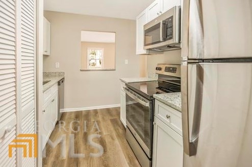 4027 Ester Dr, Atlanta GA  30331-4359 exterior